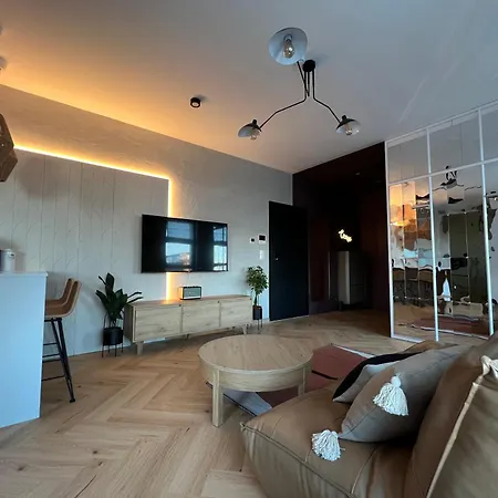 Widoki3 Montownia Foodhall * 그단스크