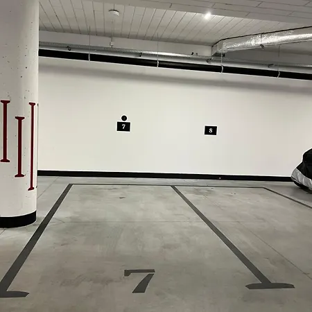 Widoki3 Montownia Foodhall * 그단스크